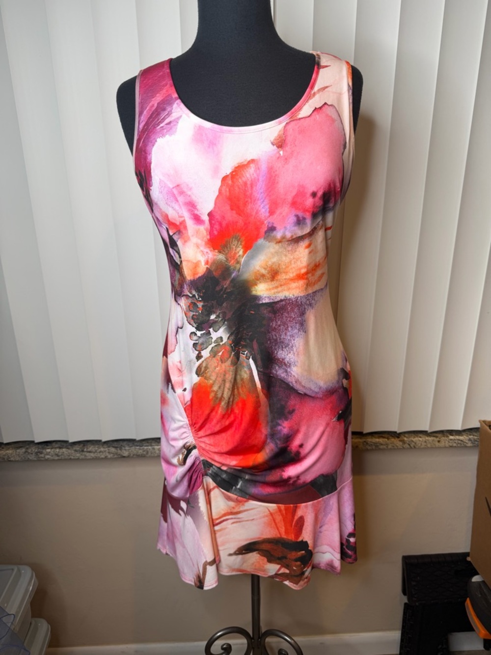 Frank Lyman - Paint Splatter Sleeveless  Pink Hues Ruffled Hem Dress Size 8/10